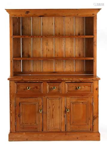 Property of a lady - a small modern pine farmhouse dresser, 52ins. (132cms.) wide.