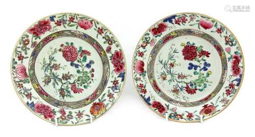 Two Chinese famille rose dishes,