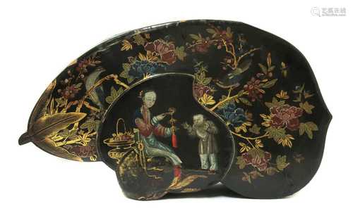 A Chinese export lacquered box and cover,