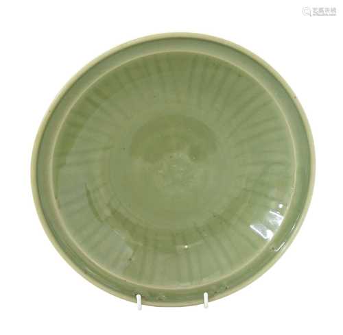 A Chinese Longquan celadon plate,