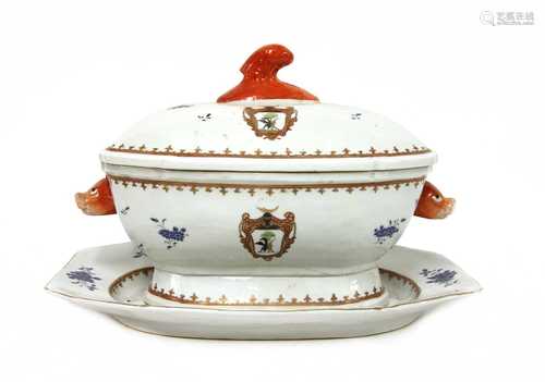 A Chinese armorial export blue and white soup tureen with cover and stand,