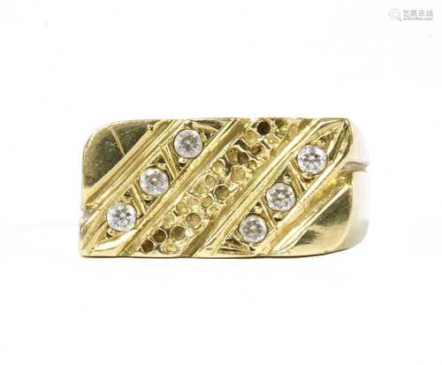 A gentlemen's gold cubic zirconia set ring, c.1980,