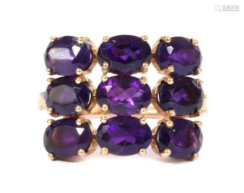 A 9ct rose gold amethyst ring,