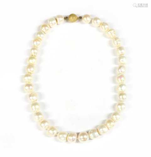 A single row uniform cultured freshwater pearl necklace,