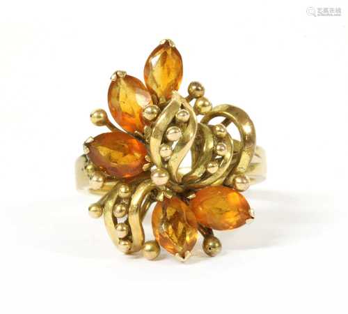 A gold citrine cluster ring,