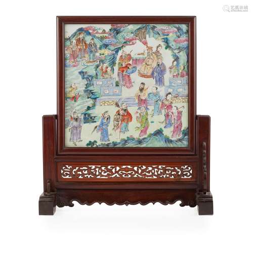 FAMILLE ROSE PORCELAIN PLAQUE INSET HARDWOOD TABLE SCREEN QING DYNASTY, 19TH CENTURY