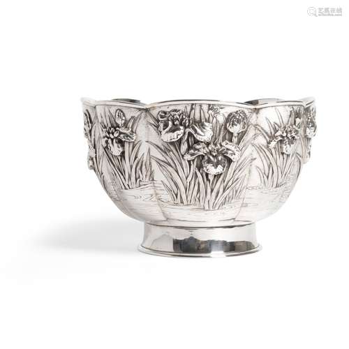 JAPANESE LARGE SILVER BOWL MEIJI PERIOD