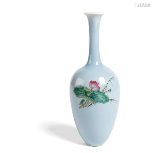 SKY-BLUE GLAZED VASE QING DYNASTY, 18TH-19TH CENTURY