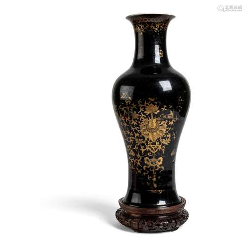 BLACK-GLAZED GILT-DECORATED BALUSTER VASE KANGXI MARK