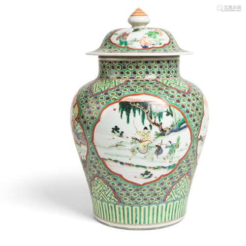 FAMILLE VERTE JAR WITH COVER GUANGXU PERIOD