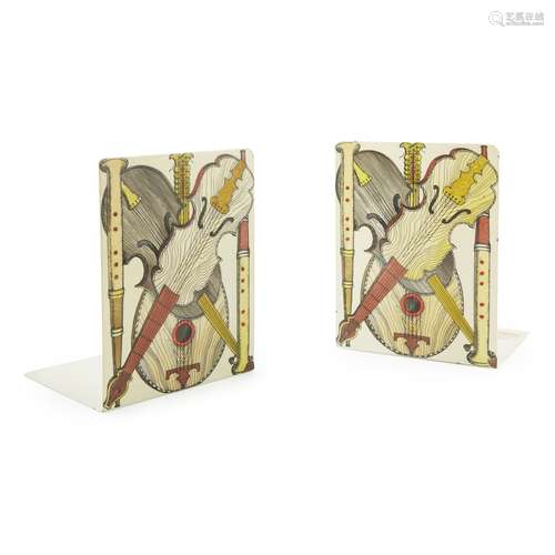 PIERO FORNASETTI (1913-1988) PAIR OF ENAMELLED METAL BOOKENDS, CIRCA 1950