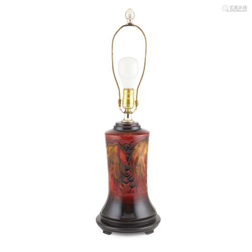MOORCROFT POTTERY ‘LEAF & BERRY’ FLAMBÉ TABLE LAMP, LATE 20TH CENTURY