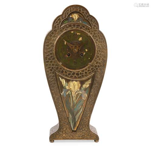 CONTINENTAL SCHOOL ART NOUVEAU PATINATED BRASS AND ENAMEL MANTEL CLOCK, CIRCA 1910