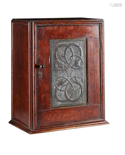 ENGLISH SCHOOL ARTS & CRAFTS OAK TABLE CABINET, CIRCA 1910