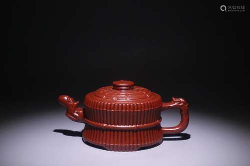 A Chinese Zisha Tea Pot