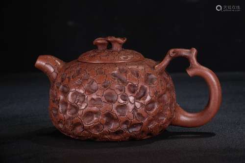 A Chinese Zisha Teapot