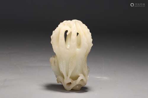 A Chinese Hetian Jade Bergamot Ornament