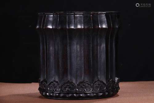 A Late Qing Dynasty Rosewood  Brush Pot