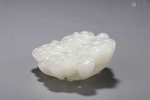 A Chinese Hetian Jade Hand Piece