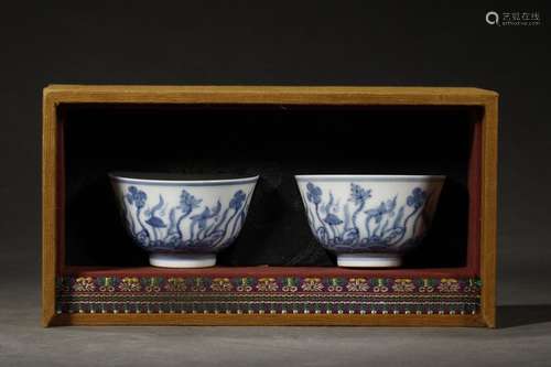 Pair Of Chinese Porcelain Blue&White Fish Pattern Cups