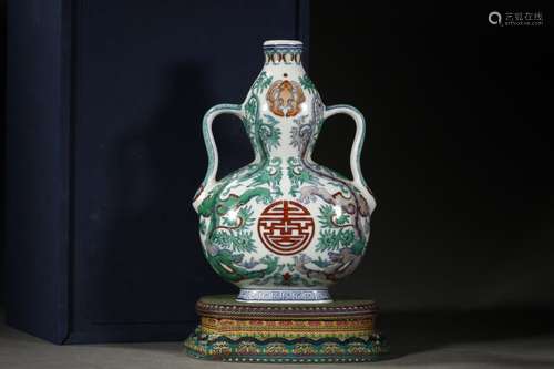 A Chinese Porcelain Doucai Gourd Vase