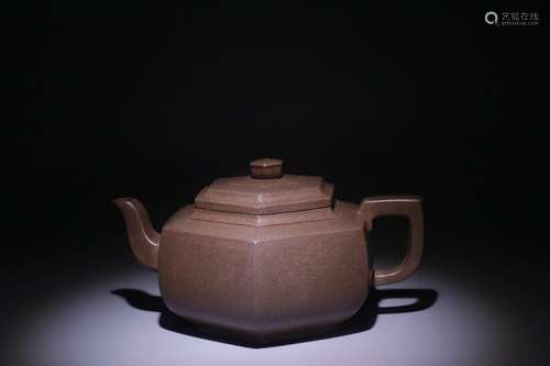 A Chinese Teapot