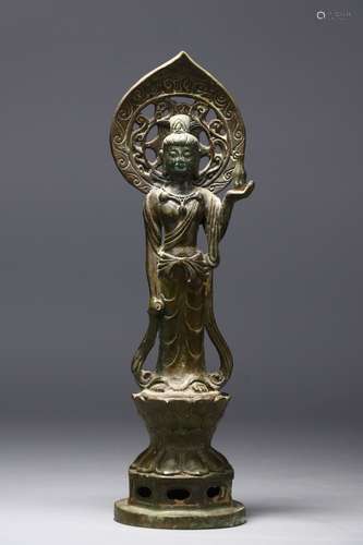 A Chinese Bronze Guanyin Statue