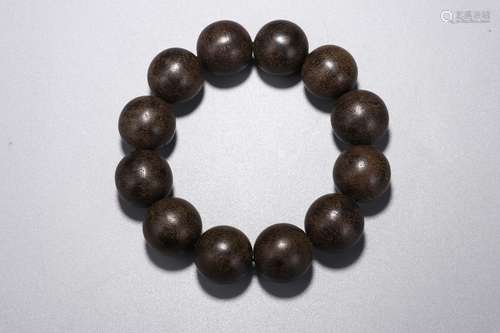 A Chinese Agarwood Bracelet