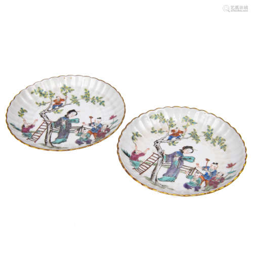 A Pair Of Chinese Porcelain Bowls
