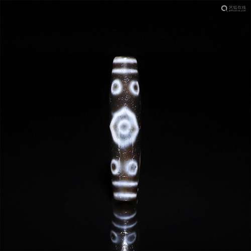 A Chinese Agate Thirteen Eyes gZi Bead