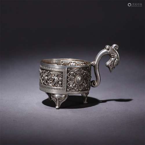 A Chinese Dragon Pattern Elephant Feet Silver Tea Cup