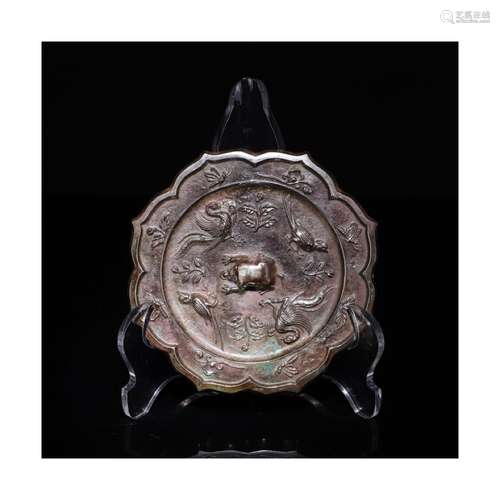 A Chinese phoenix Pattern Floral Bronze Mirror