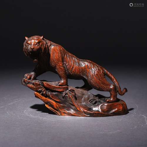 A Chinese Boxwood Carved Tiger Ornament