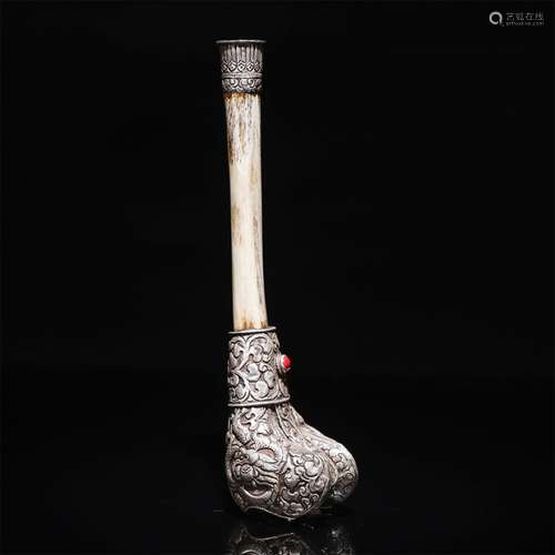 A Chinese Dragon Pattern Silver Bone Horn