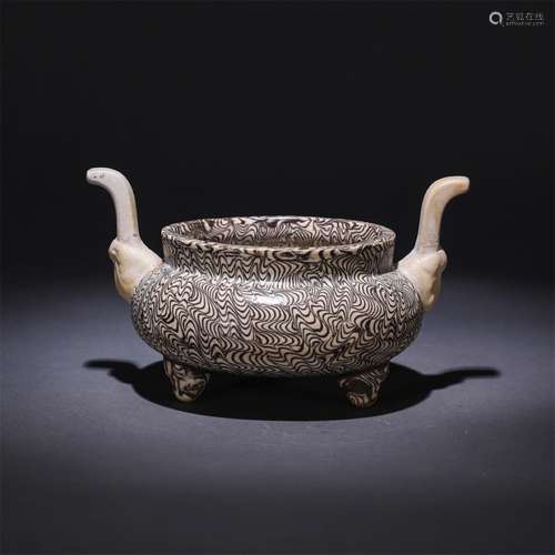 A Chinese Twisted tire Porcelain Three-legged Incense Burner