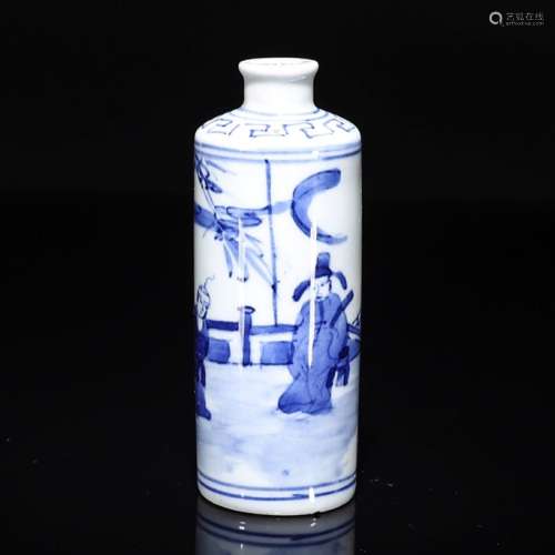 A Chinese Blue and White Figure Painted Porcelain Snuff Bottle