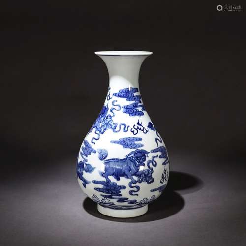 A Chinese Blue and White Lion Painted Porcelain Vase