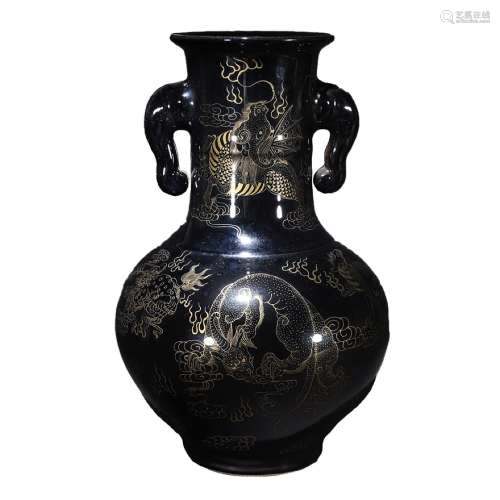 A Chinese Black Color Gild Beast Pattern Porcelain Vase