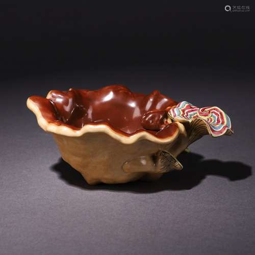 A Chinese Sauce glaze Flower Mouth Porcelain Cup