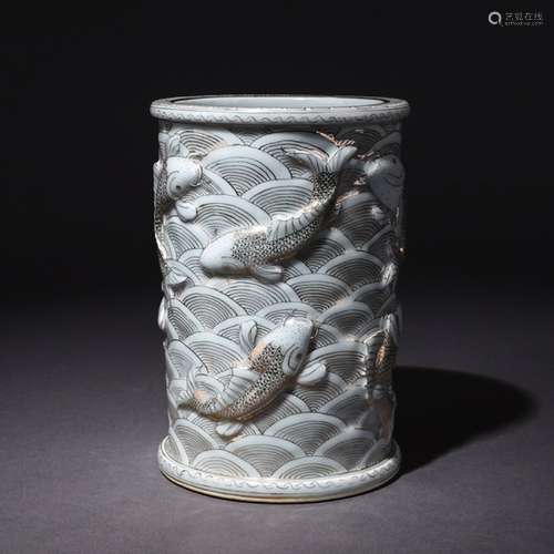 A Chinese Gild Sea Wave and Fish Pattern Porcelain Brush Pot