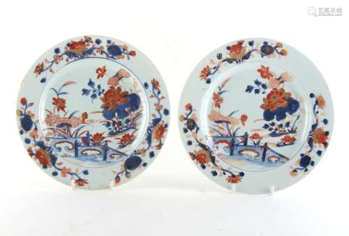 Property of a lady - a pair of Chinese imari plates, Qianlong period (1736-1795), each 9ins. (