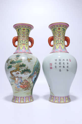 pair of chinese qing dynasty famille rose porcelain vases
