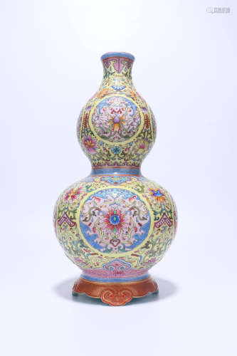 chinese qing dynasty famille rose porcelain double gourd vase