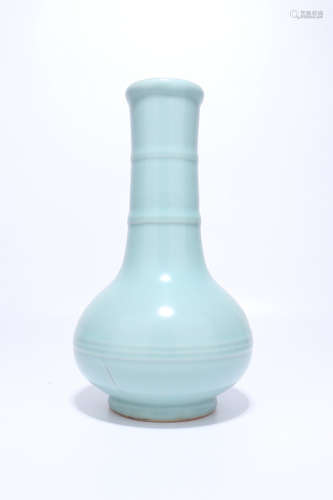 chinese qing dynasty azure glazed porcelain bottle vase