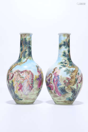 pair of chinese qing dynasty famille rose porcelain 