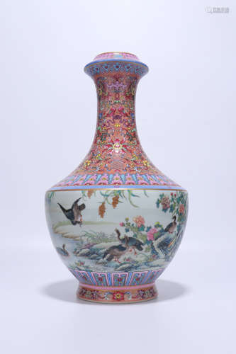 chinese qing dynasty famille rose porcelain vase