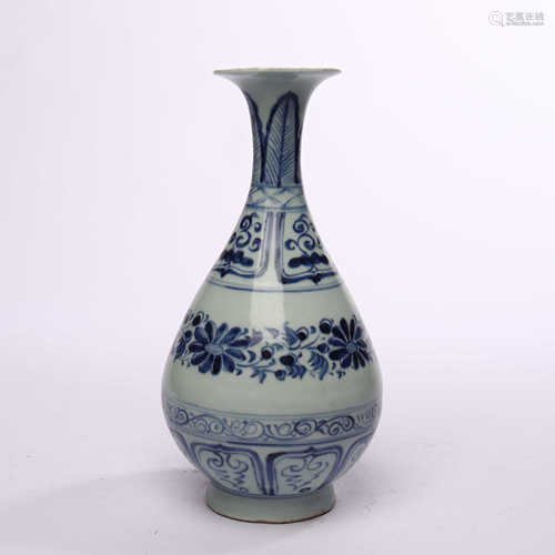 Spring vase with blue and white jade pot in Yuan Dynasty