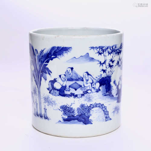 Blue and white figure flower deer pattern pen holder