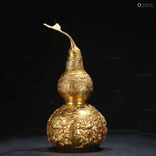 A Chinese Gild Bronze Gourd Ornament