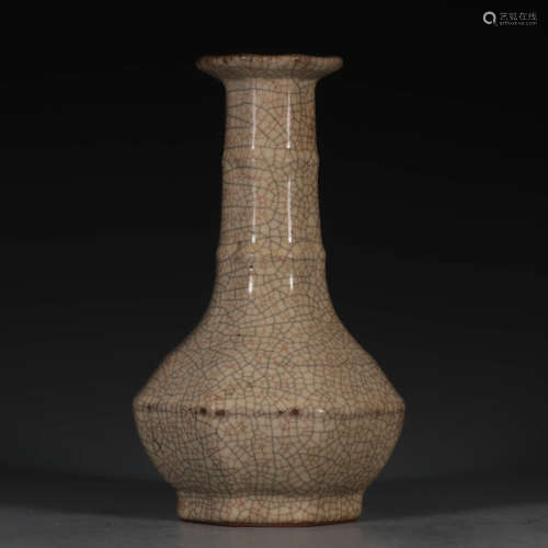 A Chinese Ge Kiln Porcelain Octagonal Vase